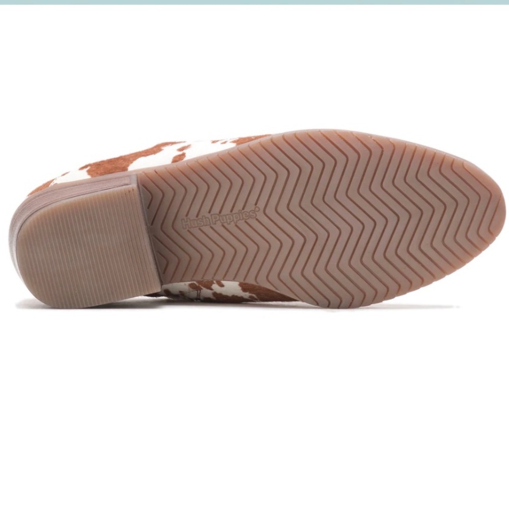 NEW Hush Puppies Women's Cream & White Cow Print Flat and Loafer Shoes Size 8.5 - Picture 4 of 12